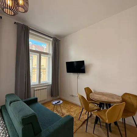 Rasinovo Nabrezi - Riverside Aparthotel 4*
