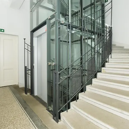 Luxury Near The Downtown