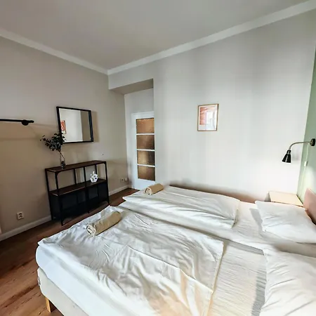 Apartment Flat In Zizkov -102- Prague