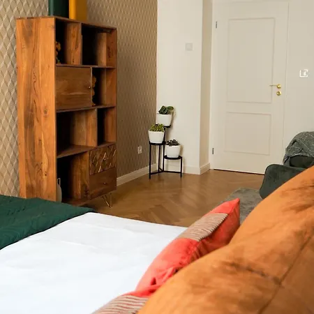 Rasinovo Nabrezi - Riverside Aparthotel 4*