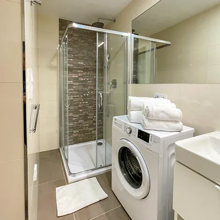 Rasinovo Nabrezi - Riverside Aparthotel 4*