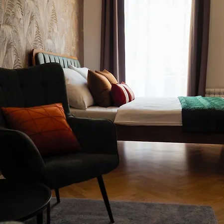 Rasinovo Nabrezi - Riverside Aparthotel