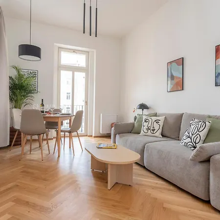 Apartament Oomph *
