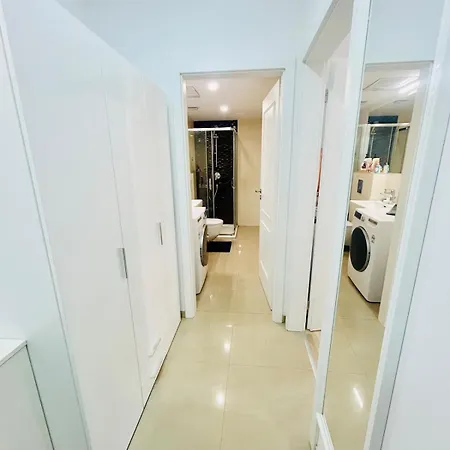 New Design Right Next Wenceslas Square Apartment Prague