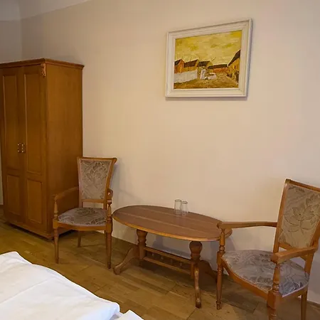 King George Hotel