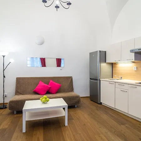 Apartment Royal Road Ii Prague