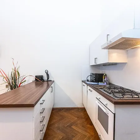 Legerova Apartmán *