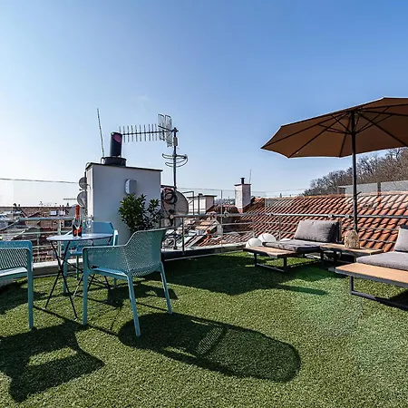 Apartment Magic With Terrace Prague