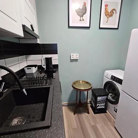 Westfield Apartment *