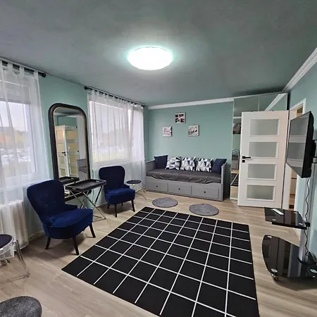 Westfield Apartment