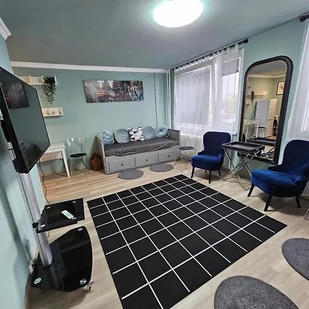 Apartment Westfield Prague