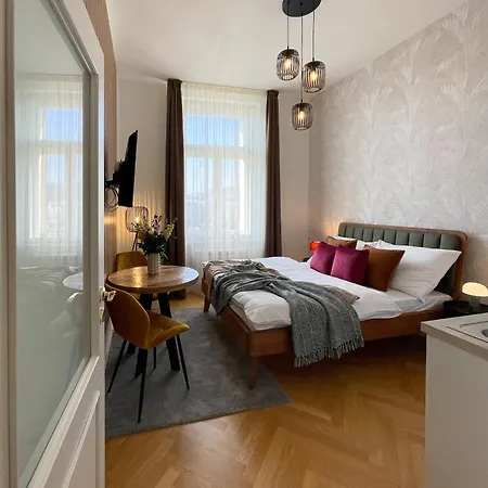 Rasinovo Nabrezi - Riverside Appart hôtel 4*