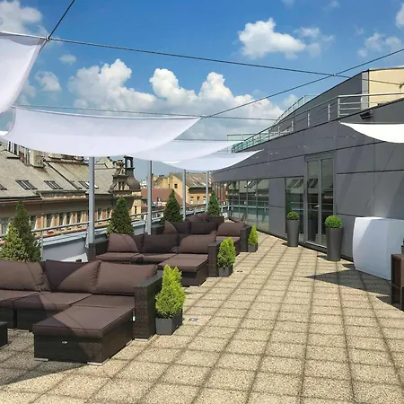 Novotel Wenceslas Square Szálloda
