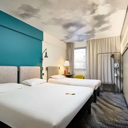 Ibis Wenceslas Square 3*