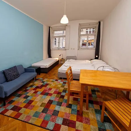 Truhlarska 31 Apartmán *