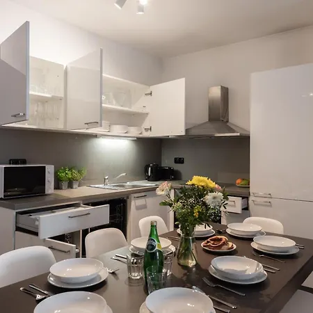 Spacious Near Karlin Square