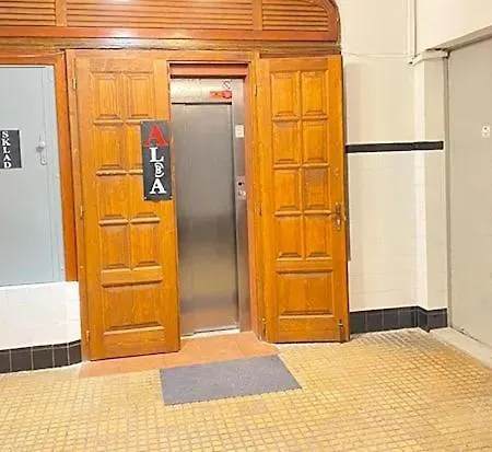 Alba Hostel *