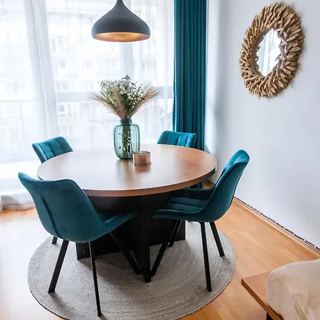 Family Arena Apartment *