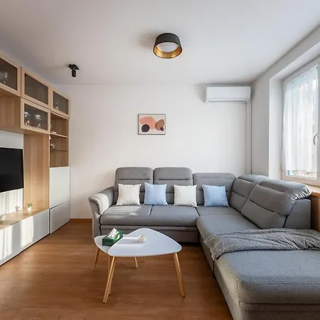 Sports District 2 Bedroom