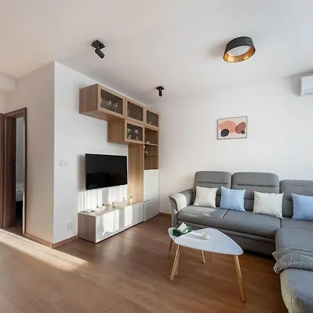Sports District 2 Bedroom * Prague