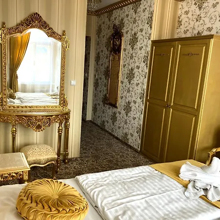 Hotel Liliova Old Town