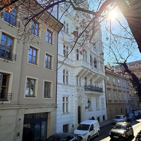 Apartment Riverside N22 Prague