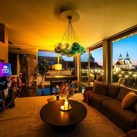 Billionaires Boutique & Premium Suites, Old Town Apartment *