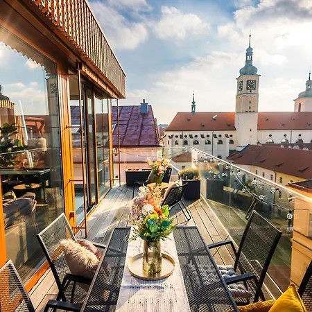 Billionaires Boutique & Premium Suites, Old Town Apartment Prag