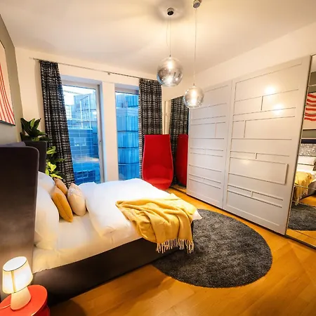 Billionaires Boutique & Premium Suites, Old Town Prag