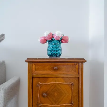 Apartment J3 *