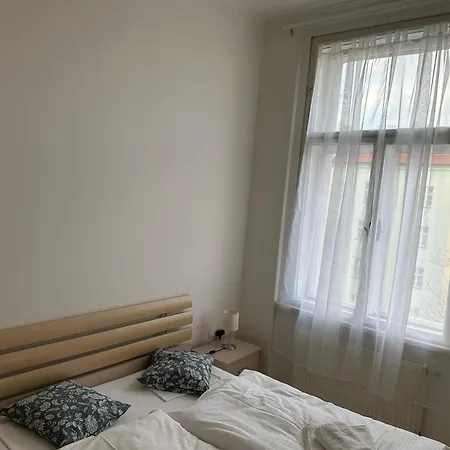 Tyrsova Centre Apartment Prague