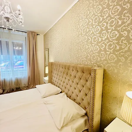 Luxury And Cozy Vinohrady Apartment