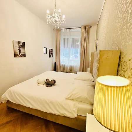 Luxury And Cozy Vinohrady Prague