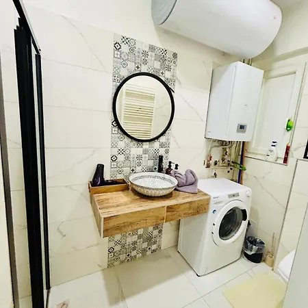 Apartment New Luxury Style In *