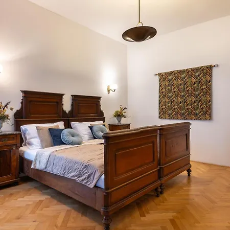 King'S Royal Apartments In City Centre Apartment Prague