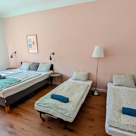 Flat In Zizkov -401- Appartement *