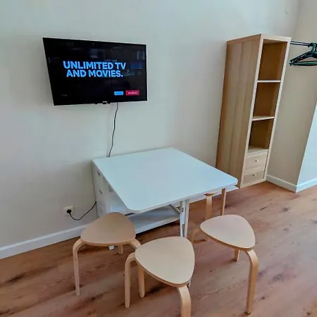 Flat In Zizkov -401- * Praha