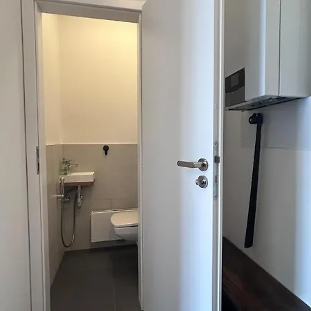 Modern And New Close To Downtown * Prague