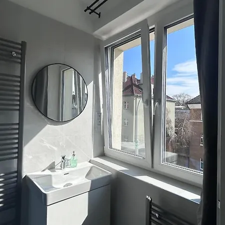 Apartment Modern And New Close To Downtown