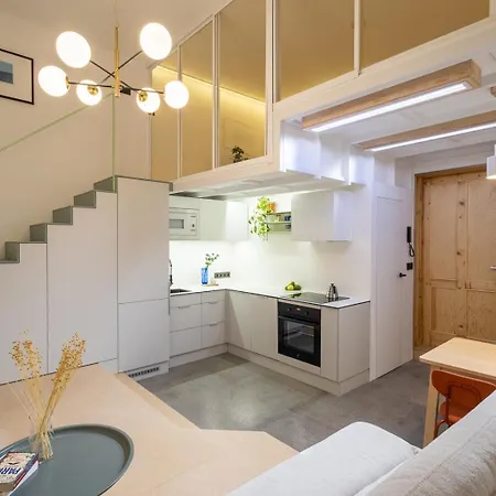 Designer Petite By Vltava River Apartment Prague