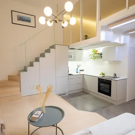 Designer Petite By Vltava River Prague