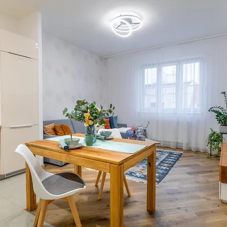 Sunny Luxury Grebovka Prague