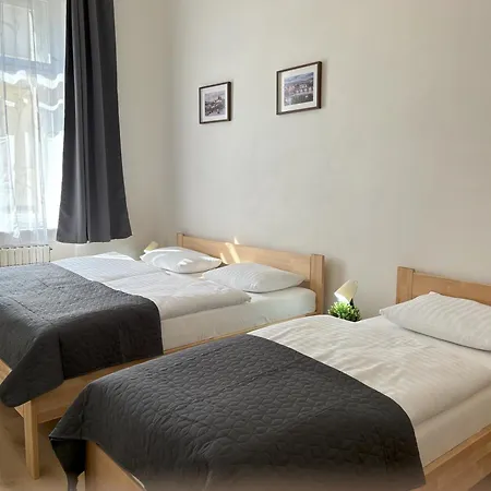 Guest house City Center & L'opera 2*