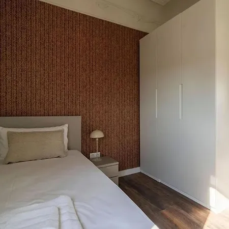 Elegante Con 3 Letti A Apartment *