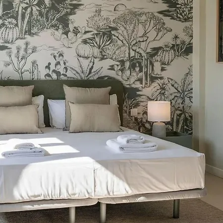 Elegante Con 3 Letti A Apartment Prague