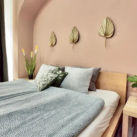 Apartment Plavecka *