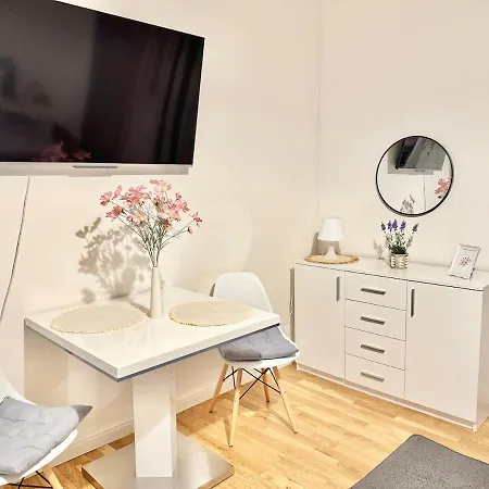 New! Romantic Apartment! In Centre! Florence! Prague