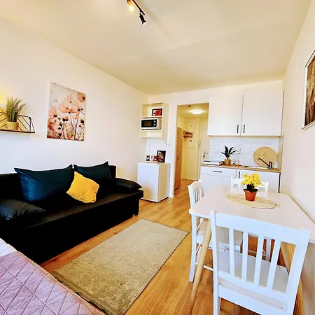 Apartment Live *