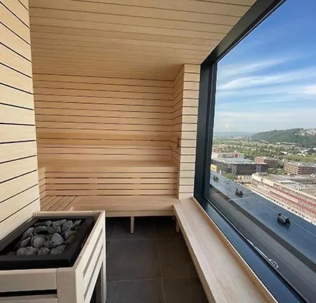 Luxe With Pool, Sauna, Jacuzzi, Gym, Balcony Apartment *