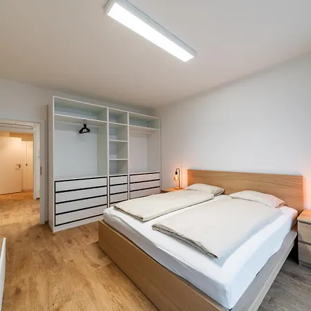 Parkova Ctvrt Apartment *